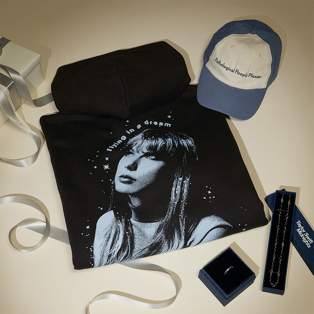 Taylor Swift Bejeweled Necklace